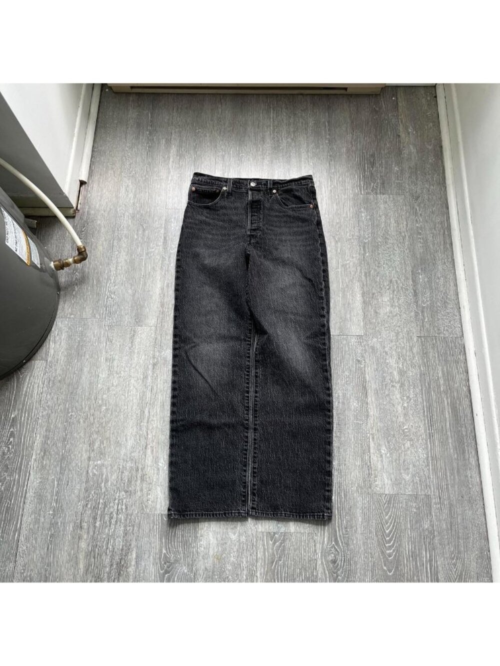 Black / White Levi’s Faded “Ribcage Straight” Denim Jeans / Pants (Tagged W:30)